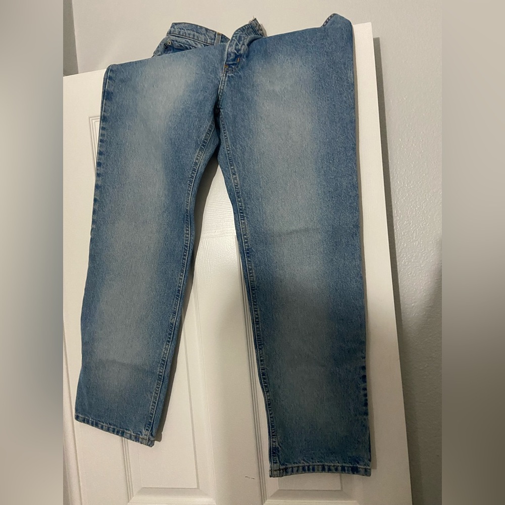 New- R Lauren jeans. Size 14 x31 length. Tags shown.